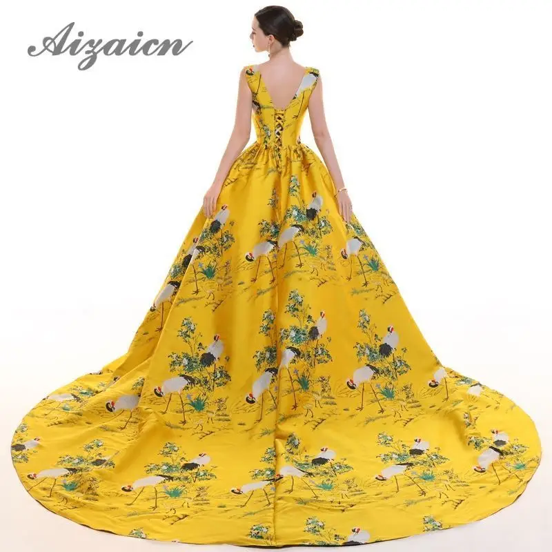 

Yellow Satin Chinese Evening Dress Luxury Trailing Backless Oriental Style Party Dresses Plus Size Long Wedding Cheongsam Dress