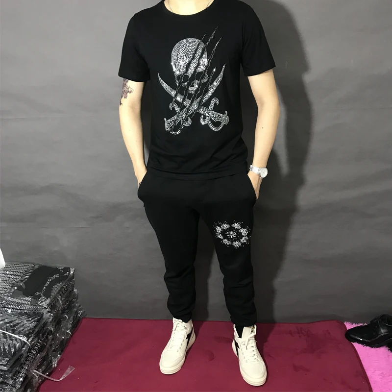 Hot 2021 New Brand Mens Short-sleeved Drilling Skull Top Shirt Mercerized Cotton T-shirt Men And Women Tide Fashion Tops | Мужская