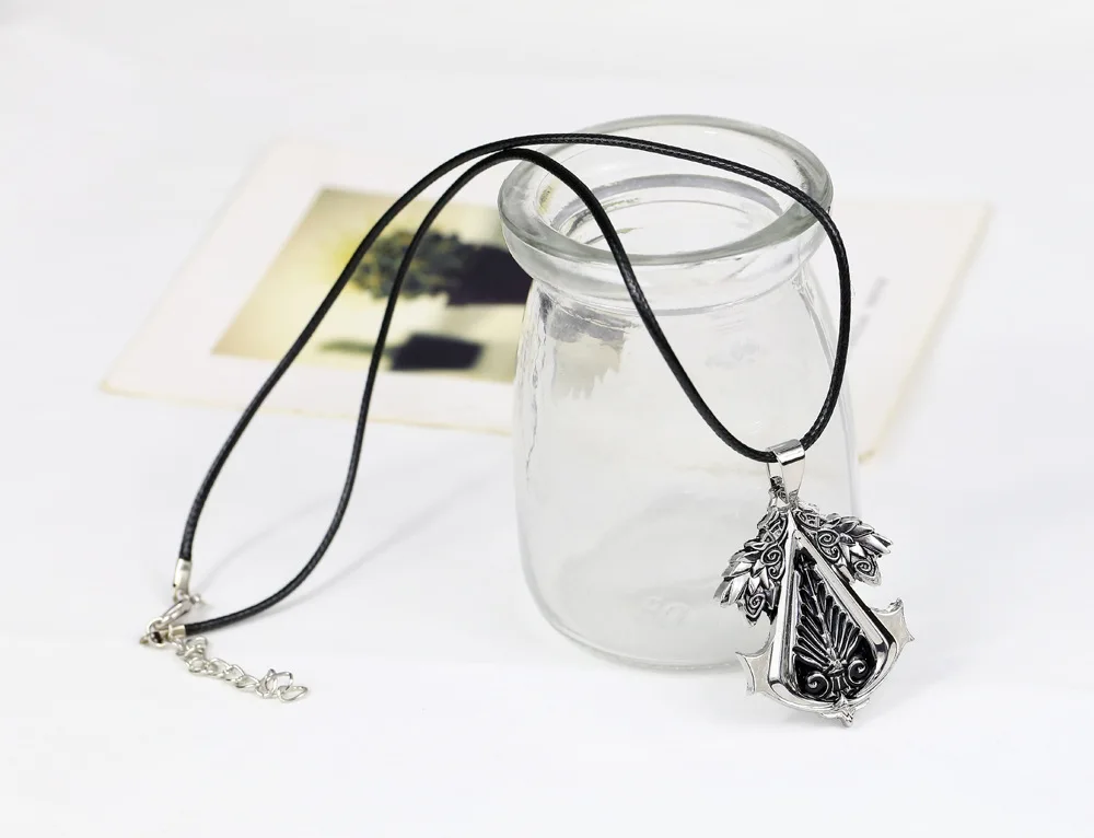 Личность Онлайн Игры Assassins Creed Ожерелье Ювелирные Изделия Сплава Подвески Шарм