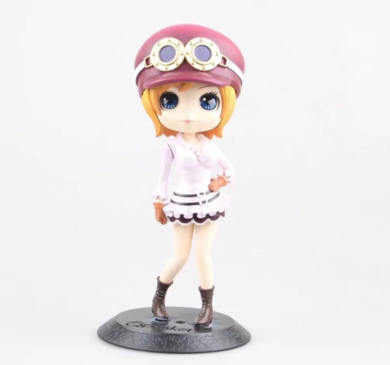 QPosket-милые аниме-игрушки с большими глазами One Piece нами и коала модель Фигурка