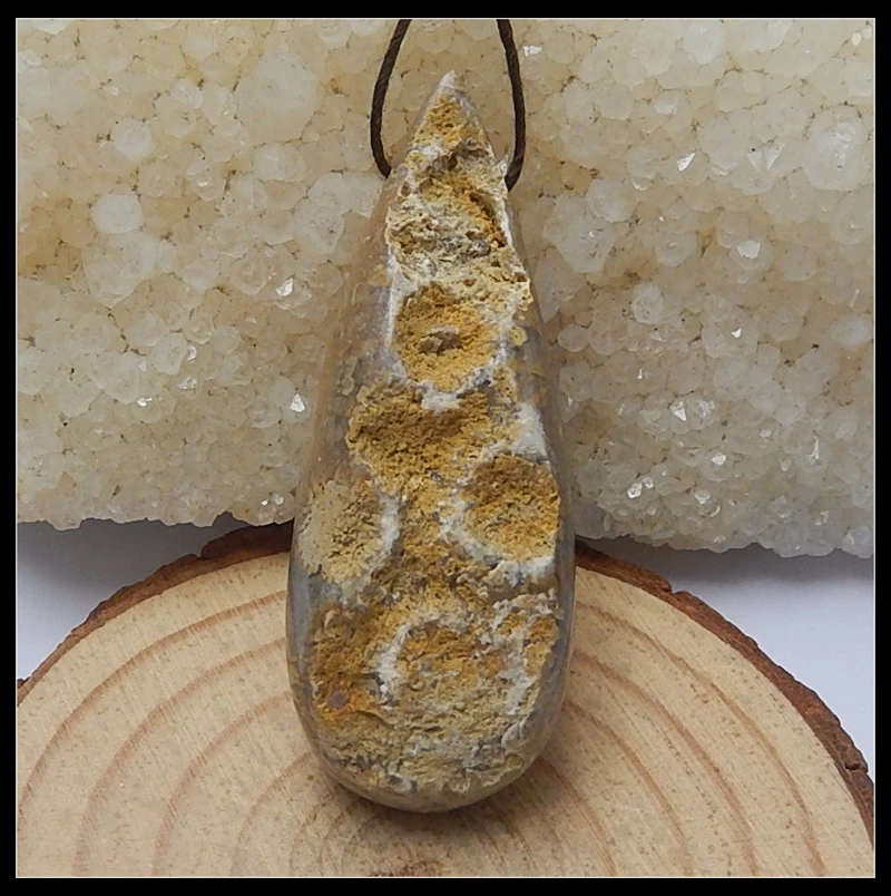 

Natural Stone Nugget freedom Drusy Indonesian Coral Water Drop Shape Fashion Long Pendant 52x20x12mm 16.9g