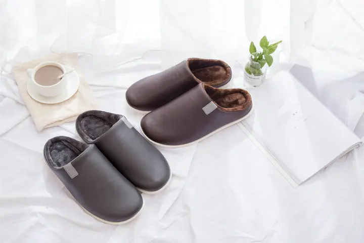 Тапочки; мужские и женские домашние тапочки; домашняя обувь из кожи и хлопка с мехом; мужские домашние тапочки