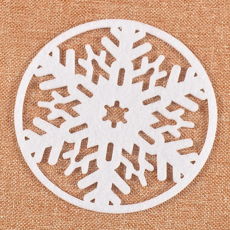 

6pcs/lot Snowflakes Cup Pad Dish Tray Coffee Pads Christmas Decorations Home Decoration Party Mat Dinner Non-woven Fabric