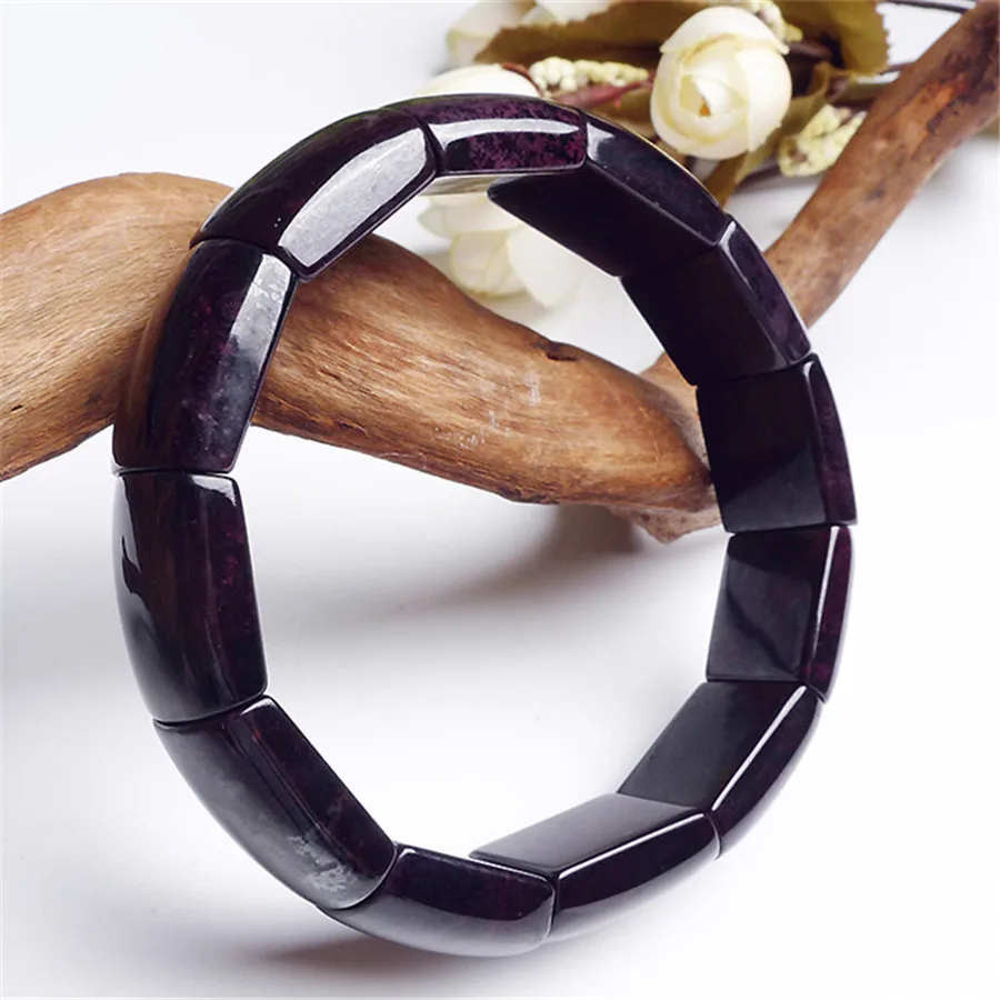 Рисунок 3 - Женский браслет из натурального камня