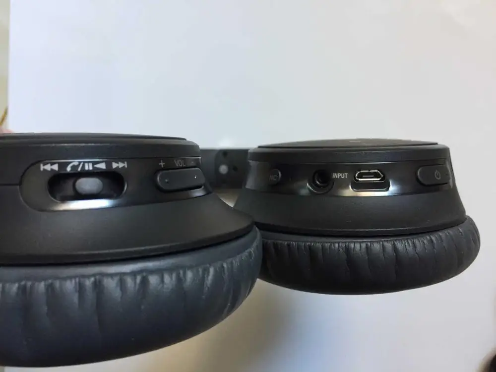 Б/у SONY CH700N Беспроводной Bluetooth Шум шумоподавления наушники WH 98% Новый|Наушники и