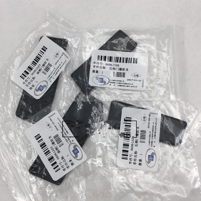 Противоскользящий резиновый коврик для дверей 4 шт./компл. Chevrolet Cruze 2009 10 11 12 13 14 2015