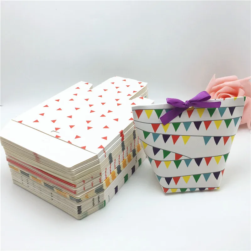 Различные узоры белый цвет свадебный подарок/Торт/Baby Shower коробки для конфет
