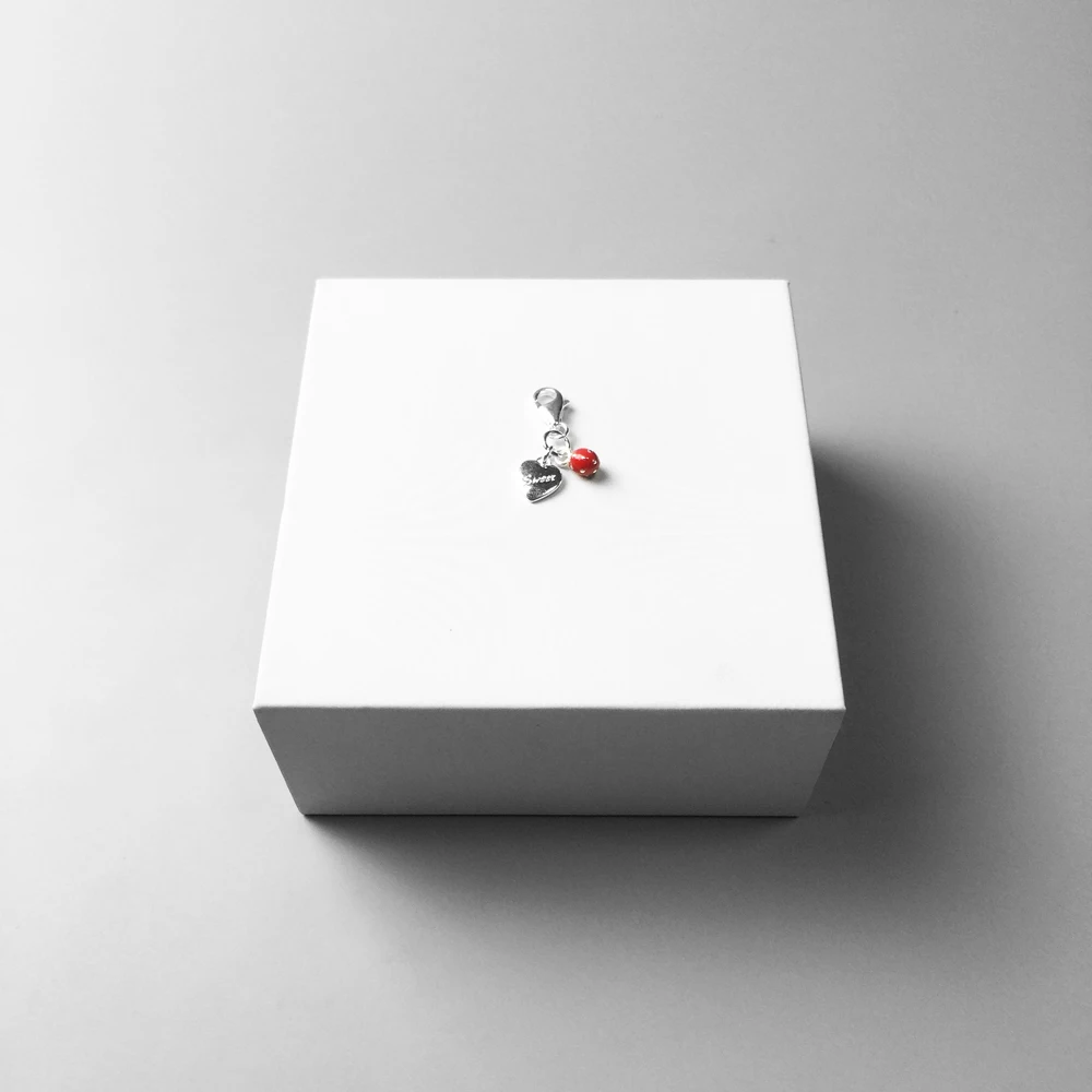 Sweet Heart &amp Клубника Подвески Fit Браслет И Сумка Симпатичные 925 пробы серебро DIY