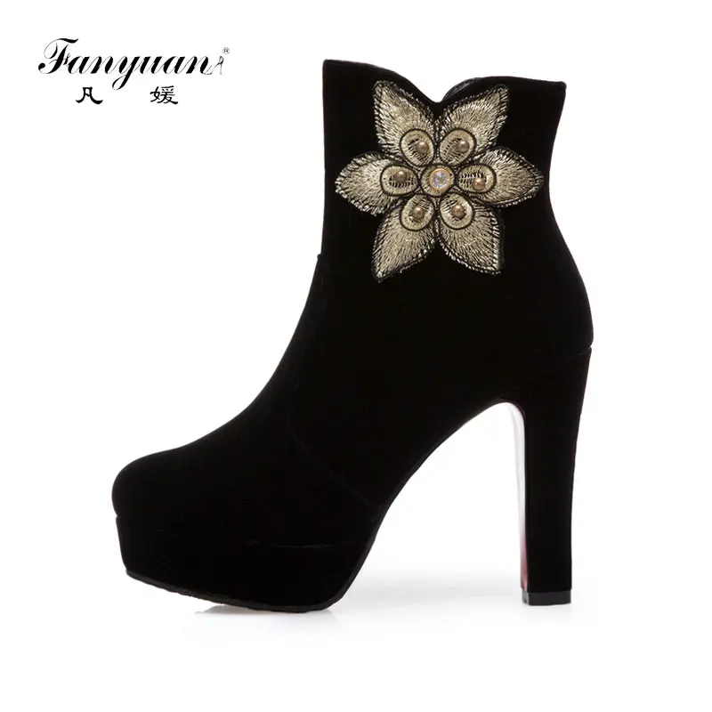 

Fanyuan High Heel Ankle Boots Female Zip Platform Faux Suede boots Sexy Party Appliques Boots Winter Solid Short Plush Boots
