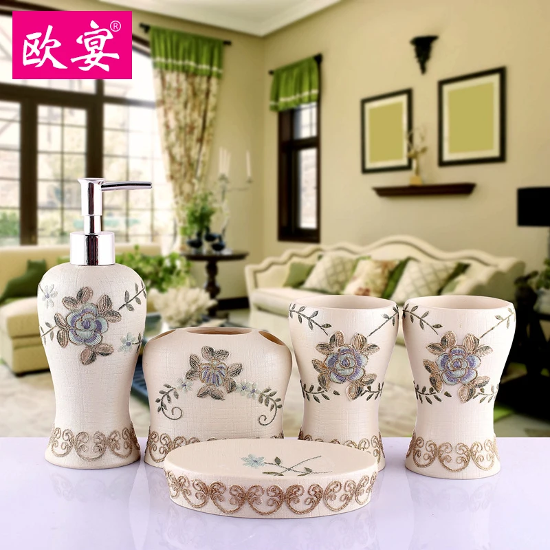 

European banquet bathroom five sets of resin wash bath suite bathroom accessories gift wedding gift