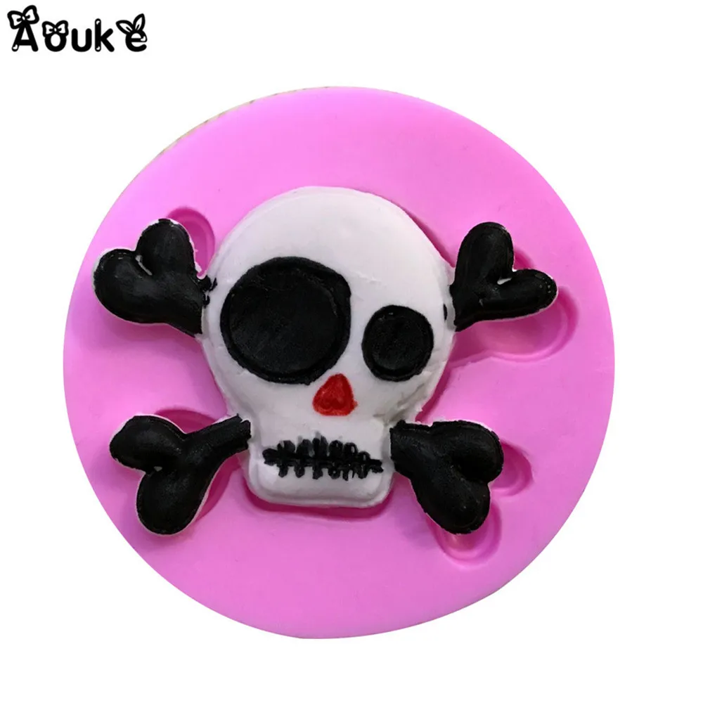 

Skull Head 3D Shape Silicone Mold Cookie Fondant Cake Molds Embossed Chocolate Pudding Mould DIY Candy Kitchen Baking Tools X109