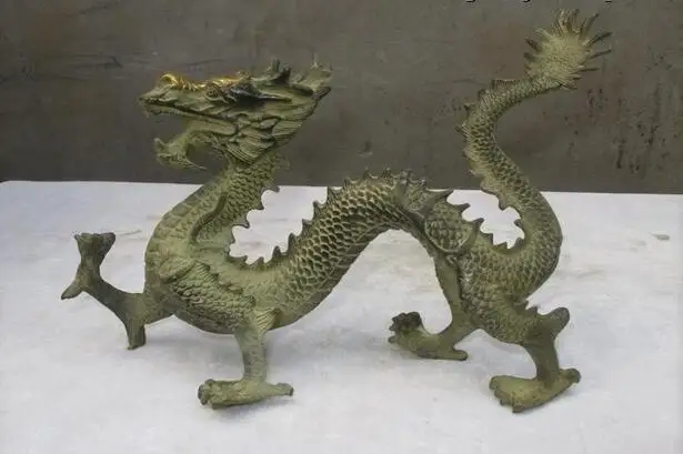 

China Folk classical Bronze Carving arched fins flight dragon zodiac statue