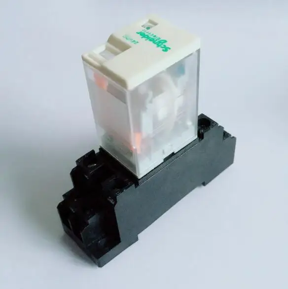Реле промежуточное RXM2LB2BD RXM2LB2P7 реле с основанием 8 контактов 12 В постоянного тока