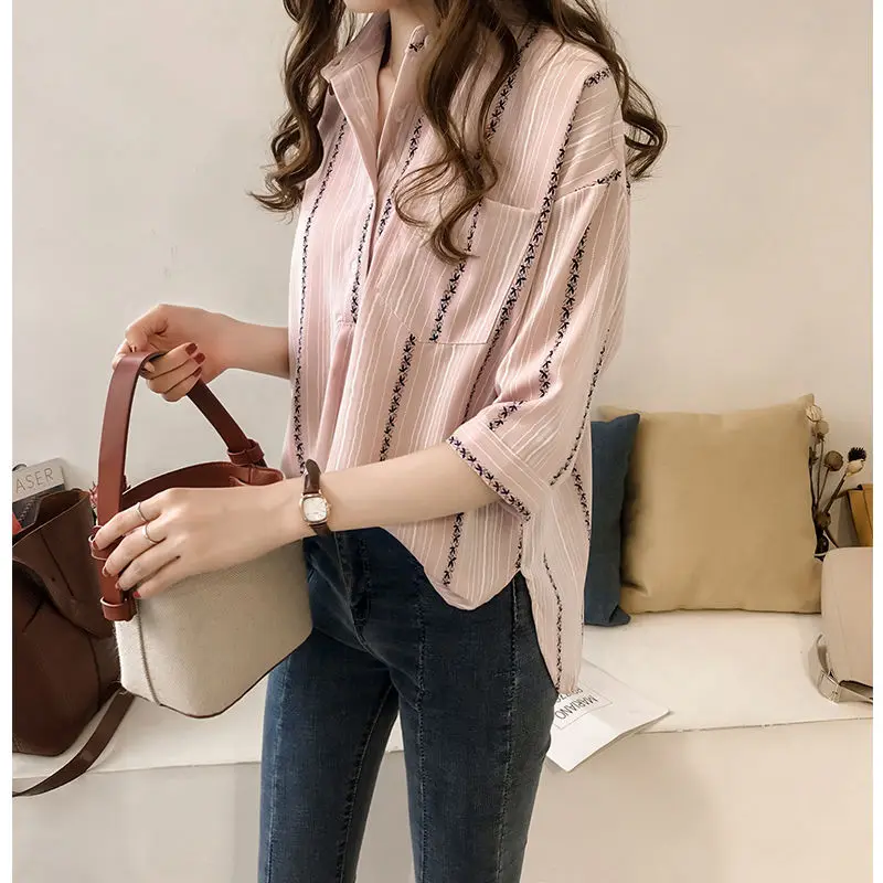 

PIPIMOTHER Women Large Loose Casual Fashion Shirt Quarter Sleeve Striped Shirt