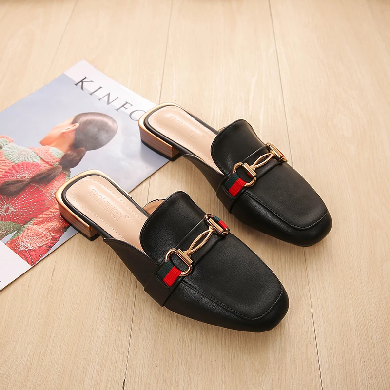 Женские туфли на среднем каблуке Crelumen тонкие с металлическими пуговицами