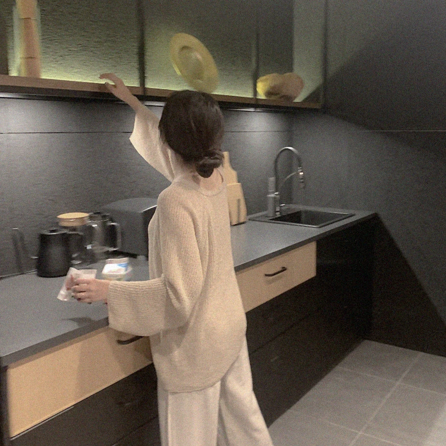 

Korean Style Pullovers Sweaters Women New 2020 Summer Fashion Casual Wild Ladies Sweaters V-neck Women Clothing U485