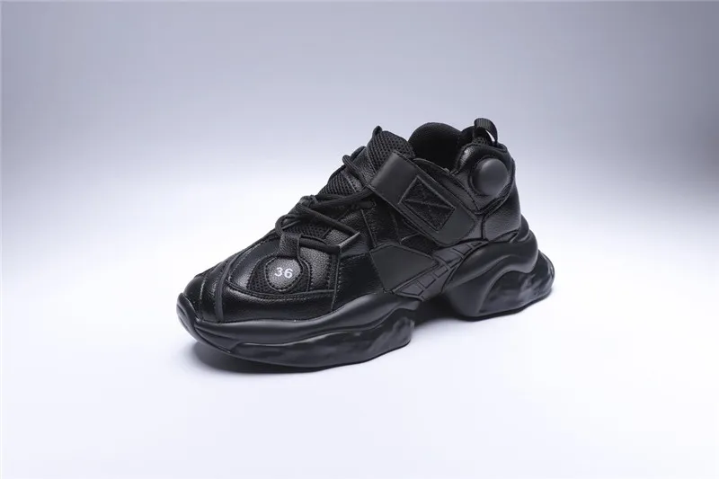 

2020 women flats shoes round toe lace up ladies shoes flat platform shoes simple Walking shoes comfortable sneakers