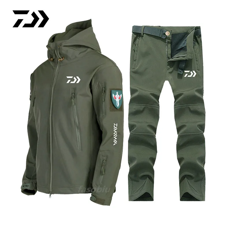 

2021 Autumn Winter DAIWA Fishing Clothing Waterproof Windproof Warm Clothes Man Outdoor Fishing Jackets Softshell Fishing Suit