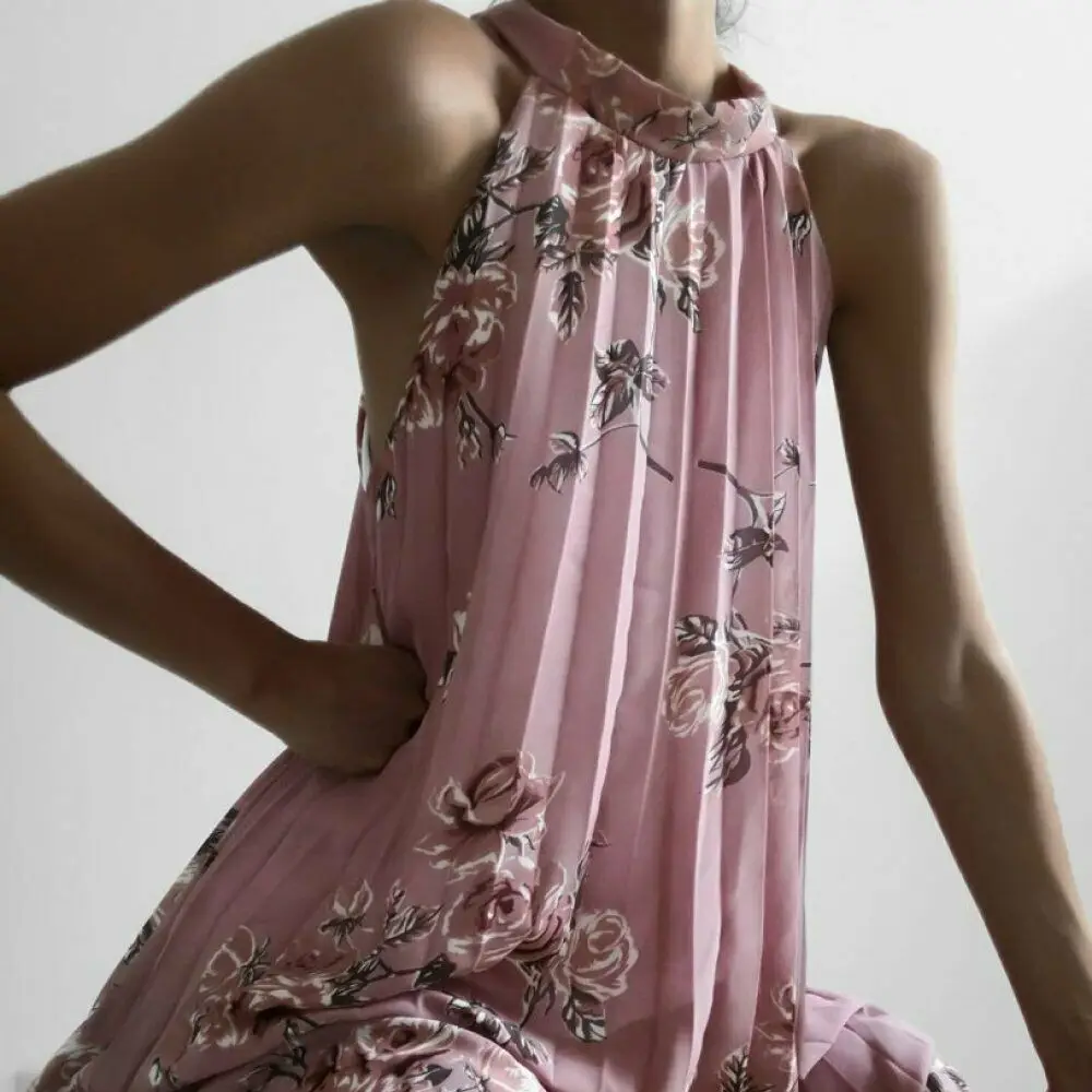 Женское Короткое платье без рукавов с цветочным принтом рюшами и лямкой на шее в