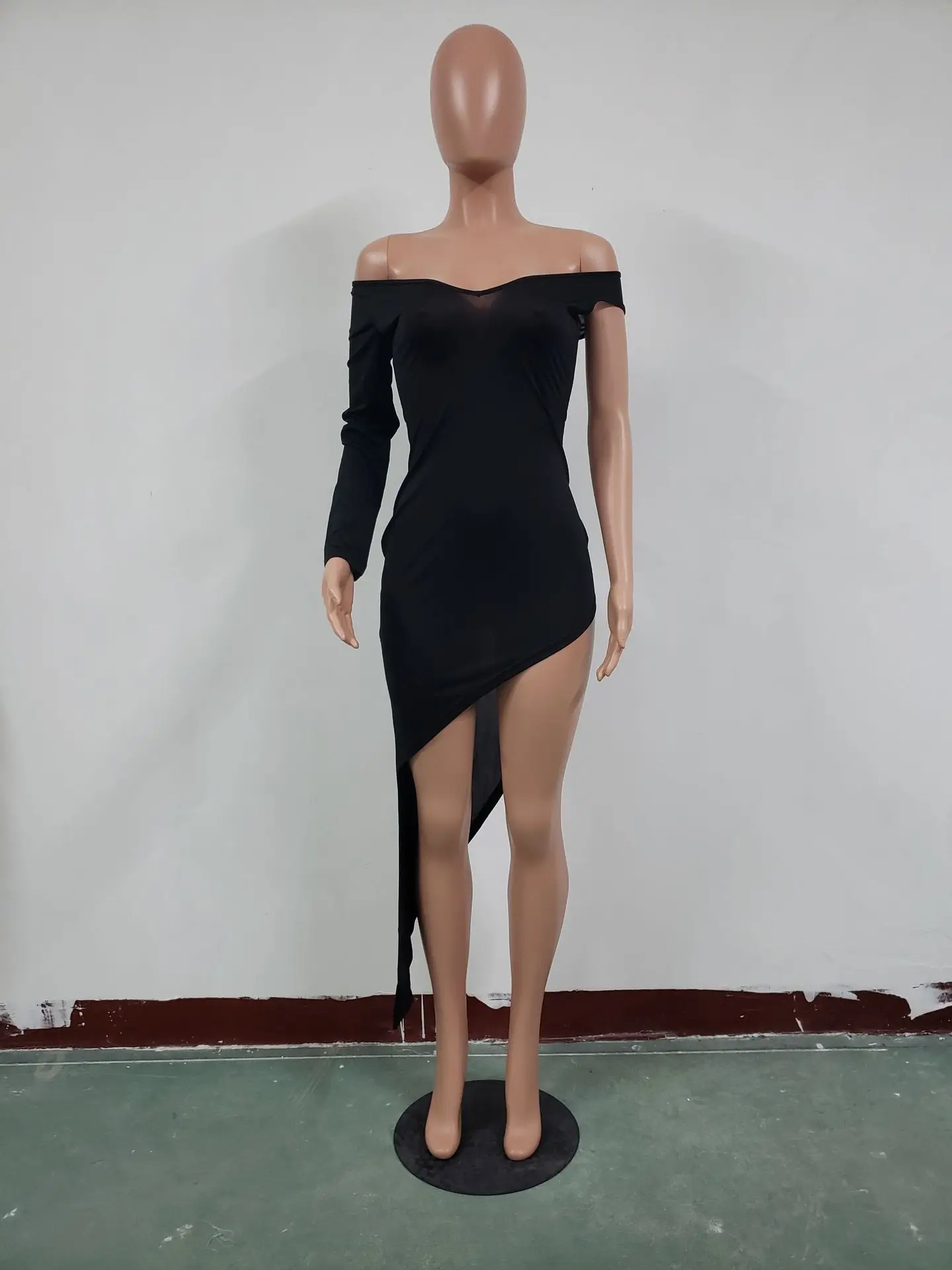 

Women Black Color Mini Dress Short Sleeve V-Neck Black Party Beach Night Club Elegant Street Wear Bandage Dresses Vestidos