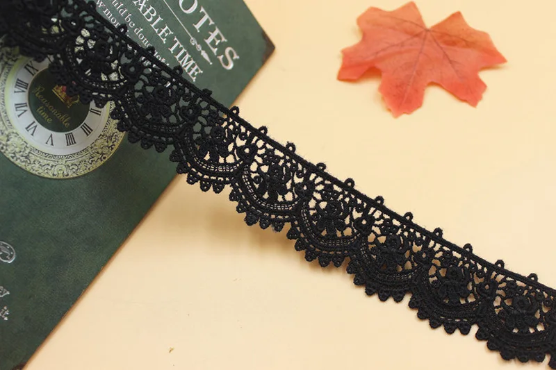 3 ярда кружевной ткани свадебное украшение маленькая Цветочная вышивка