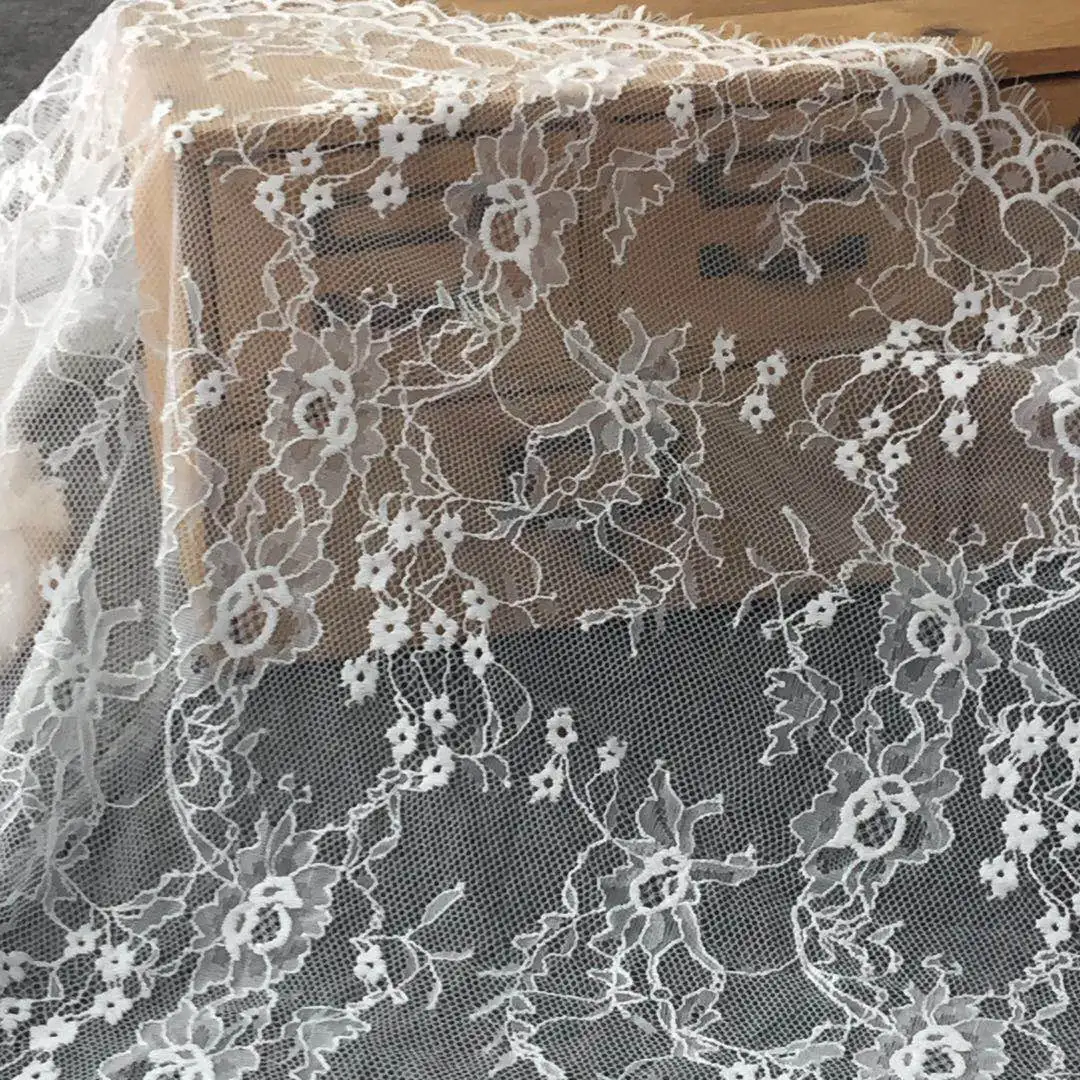 Кружевная ткань с ресничками длиной 3 метра высококачественная для украшения