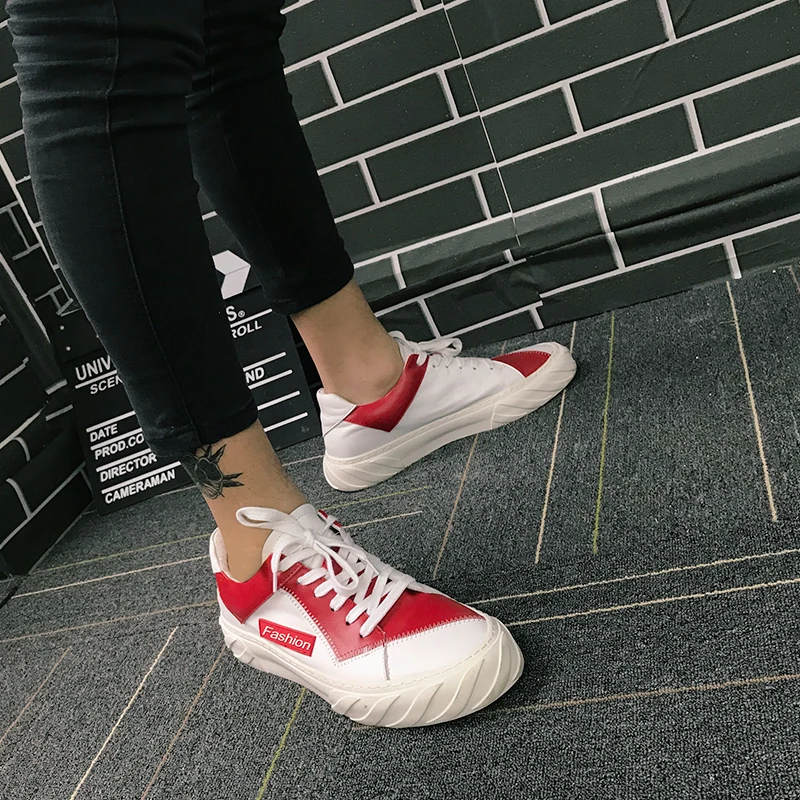 Кроссовки мужские из натуральной кожи на шнуровке в европейском стиле| |