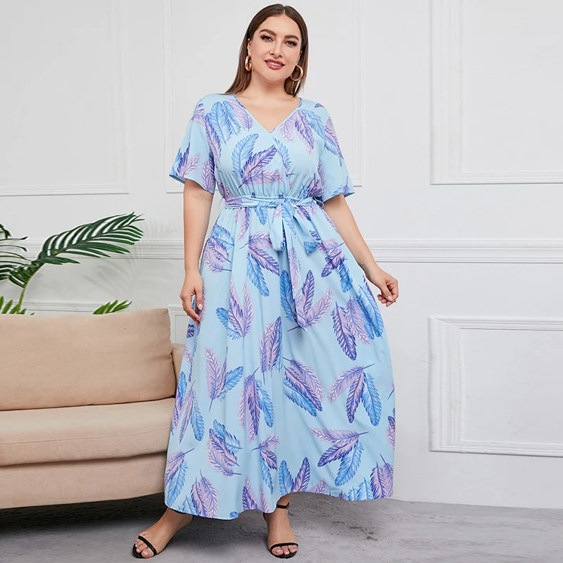 

Женское летнее платье с V-образным вырезом и коротким рукавом