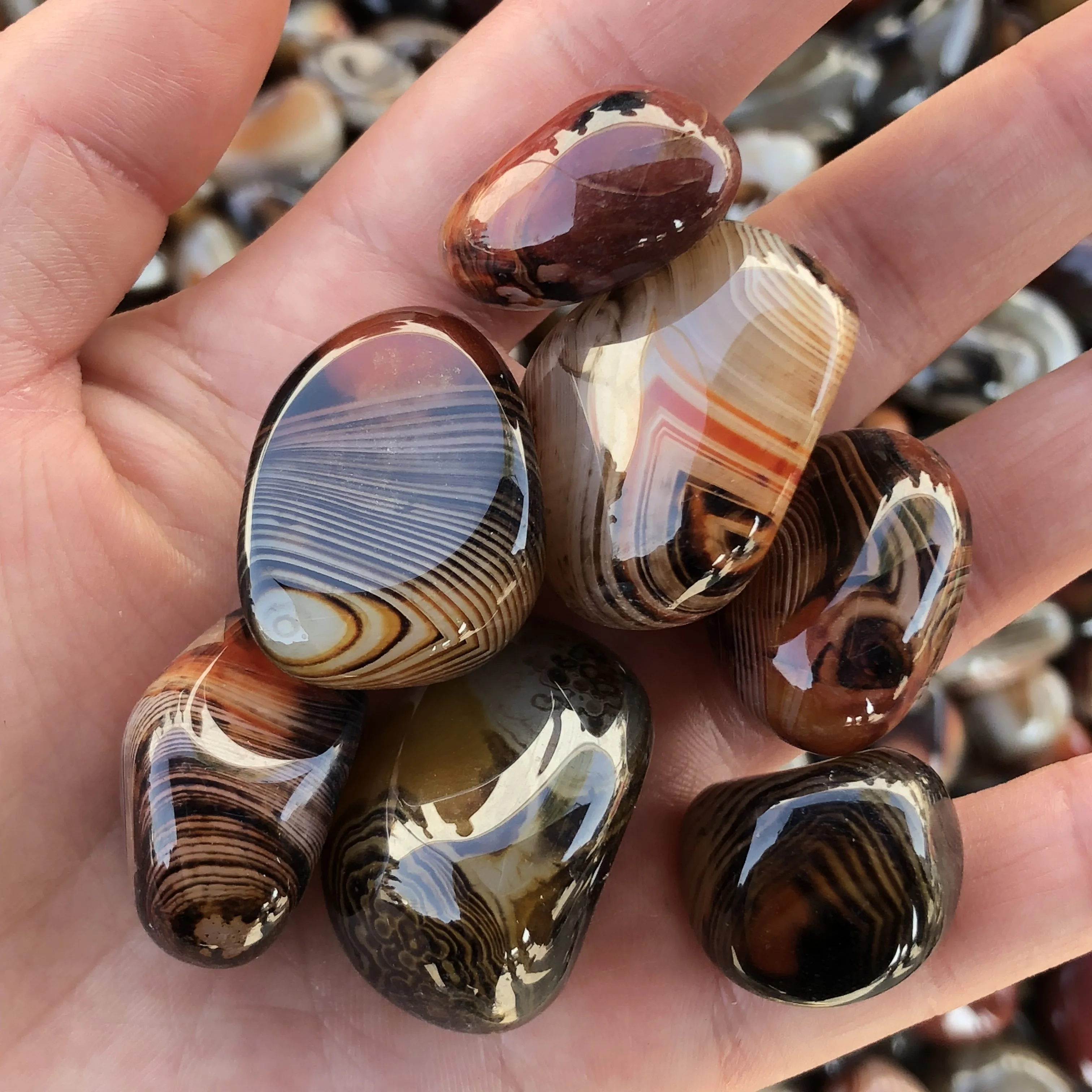 1 кг полированный натуральный камень sardonyx агат опущенная ладонь камни