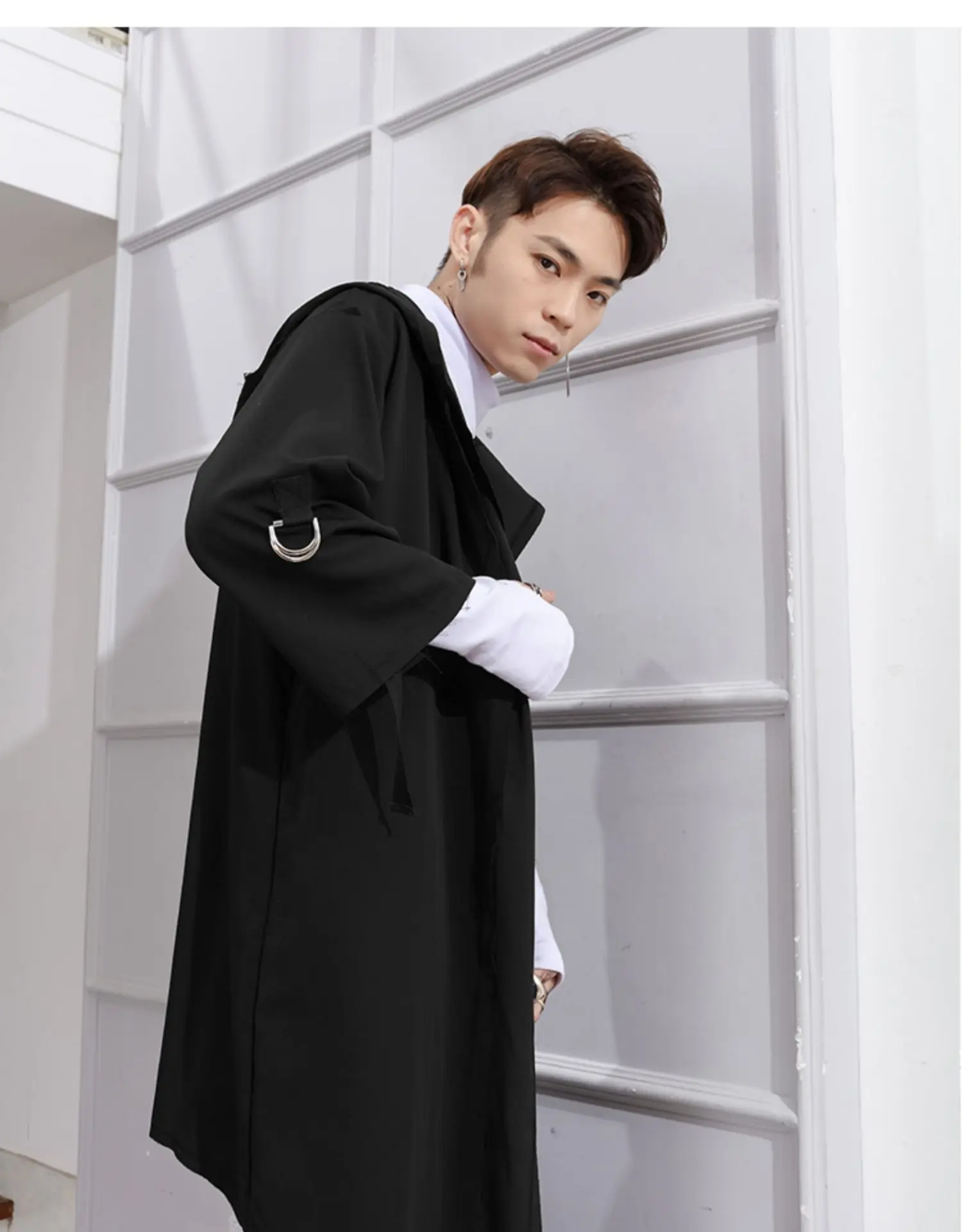 Мужская куртка на весну и осень с шапочкой свободная шаль пальто Повседневная