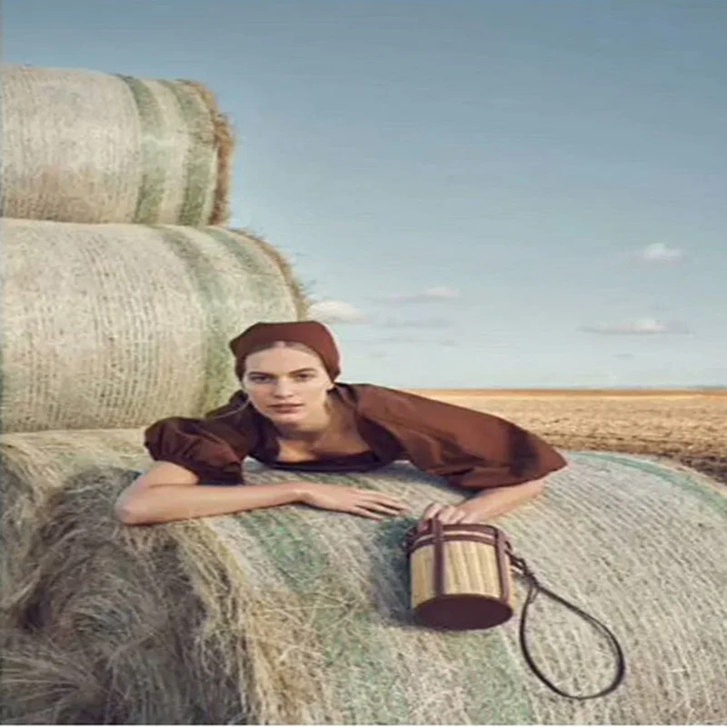 

2021 summer Small Bag Mini straw bag single shoulder color wool ball woven bag women's bag slant cross holiday bag rattan bag