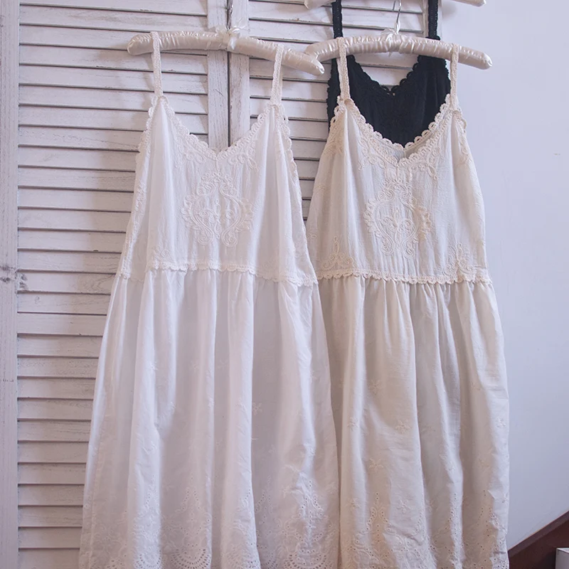 

TIYIHAILEY Free Shipping Cotton Embroidery Summer Long Mid Calf Sleeveless White Black Japan Style Spaghetti Strap Dresses