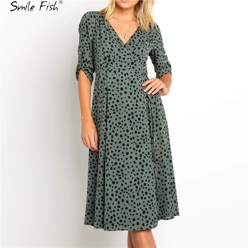 Женское шифоновое платье трапеция элегантное офисное зеленое с рукавом до локтя