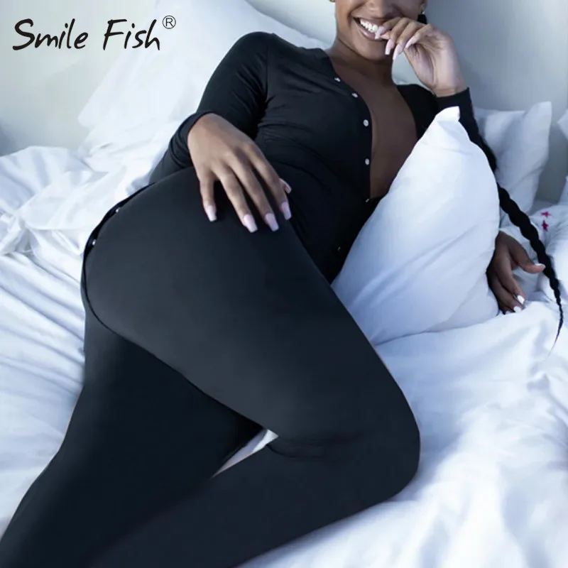 

Женский комбинезон с длинным рукавом, осенняя Пижама с буквенной вышивкой и глубоким V-образным вырезом, пикантные Комбинезоны на пуговицах...