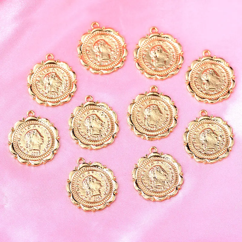 

10Pcs/set Fashion Charms Gold Color Coin Carving Portrait Jewelry Accessories DIY Earrings Pendant Necklaces Material Wholesale