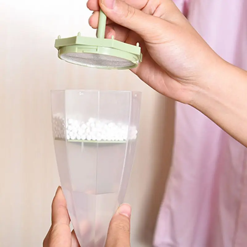 

Cute Mini Umbrella Shaped Hanging Desiccant Bag Moisture Absorbers Box Household Replaceable Mildew Proof Wardrobe Dehumidifier