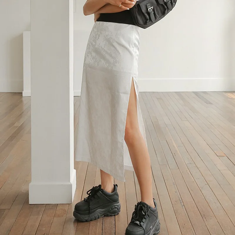 Юбка Женская атласная средней длины с завышенной талией на молнии | Юбки