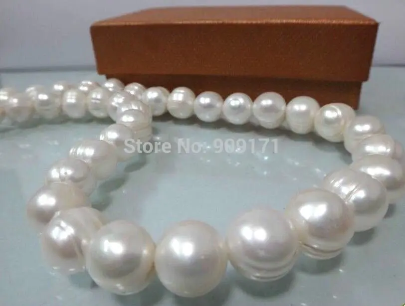 

Free ShippingNEW HUGE 12-13MM NATURAL SOUTH SEA WHITE BAROQUE PEARL NECKLACE 18"