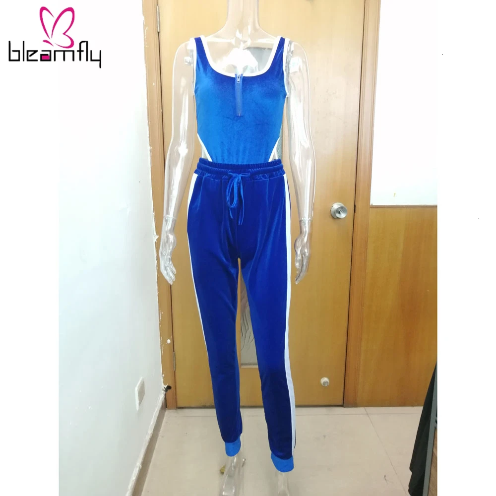 Осенне зимний женский комплект бархатный боди брюки карандаш костюм из двух