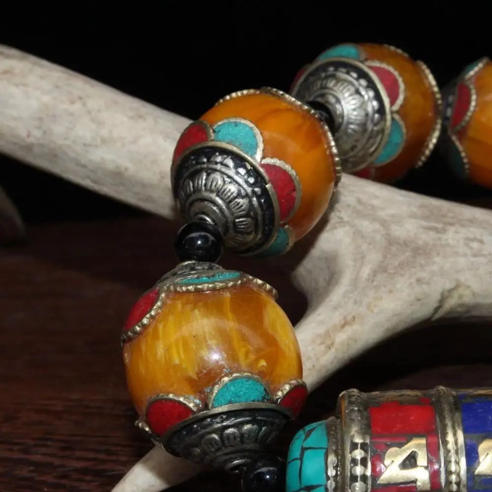 

Exquisite Nepal honey wax Bracelet
