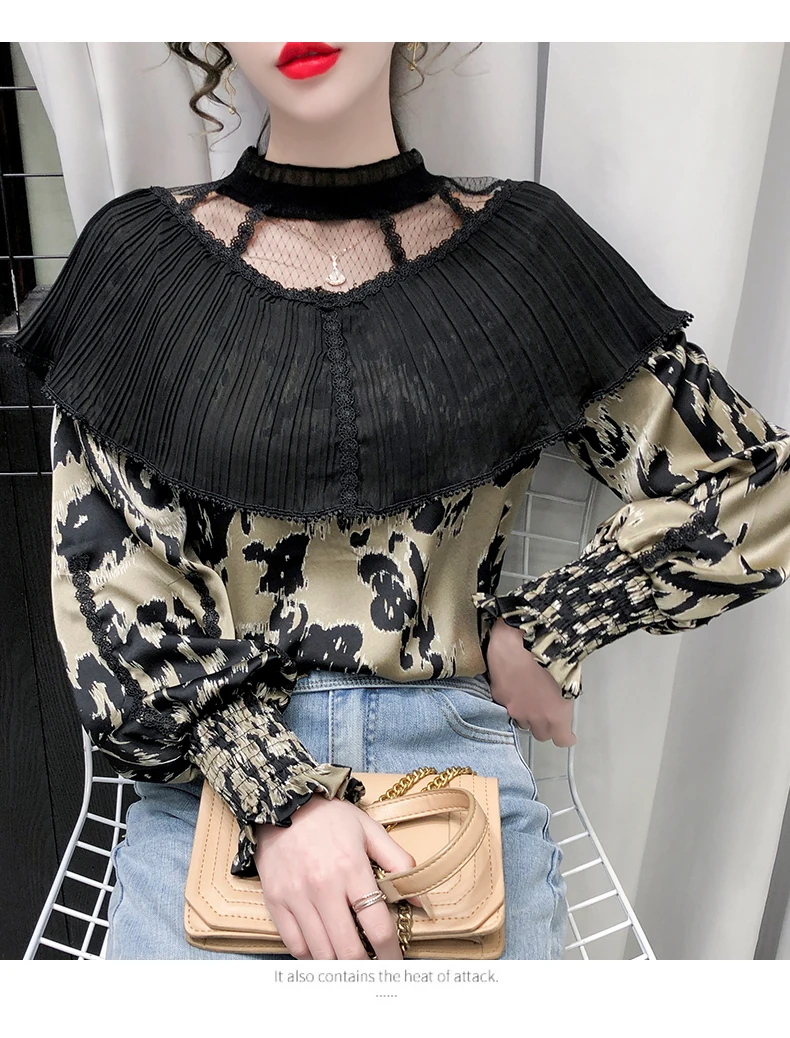 

Vintage Hollow Out Lace Stitching Chiffon Women's Clothing Spring And Summer Pleated Lanten Sleeve Ruffled Shirt Printing Top