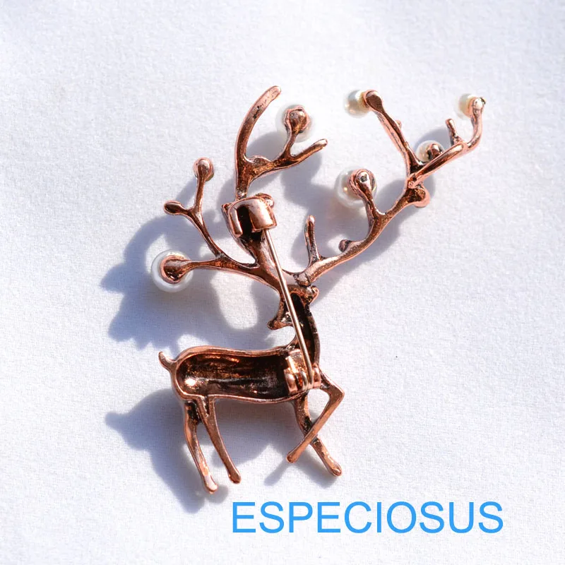Классические ювелирные изделия брошь в виде оленя со стразами темно-красные