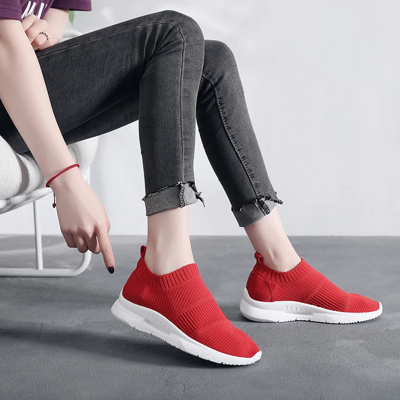 Tenis Feminino Tenis Mujer 2020 Women Tennis Shoes slip on black red Female Trainer Chaussure Femme Students Tennis Flat Sneaker