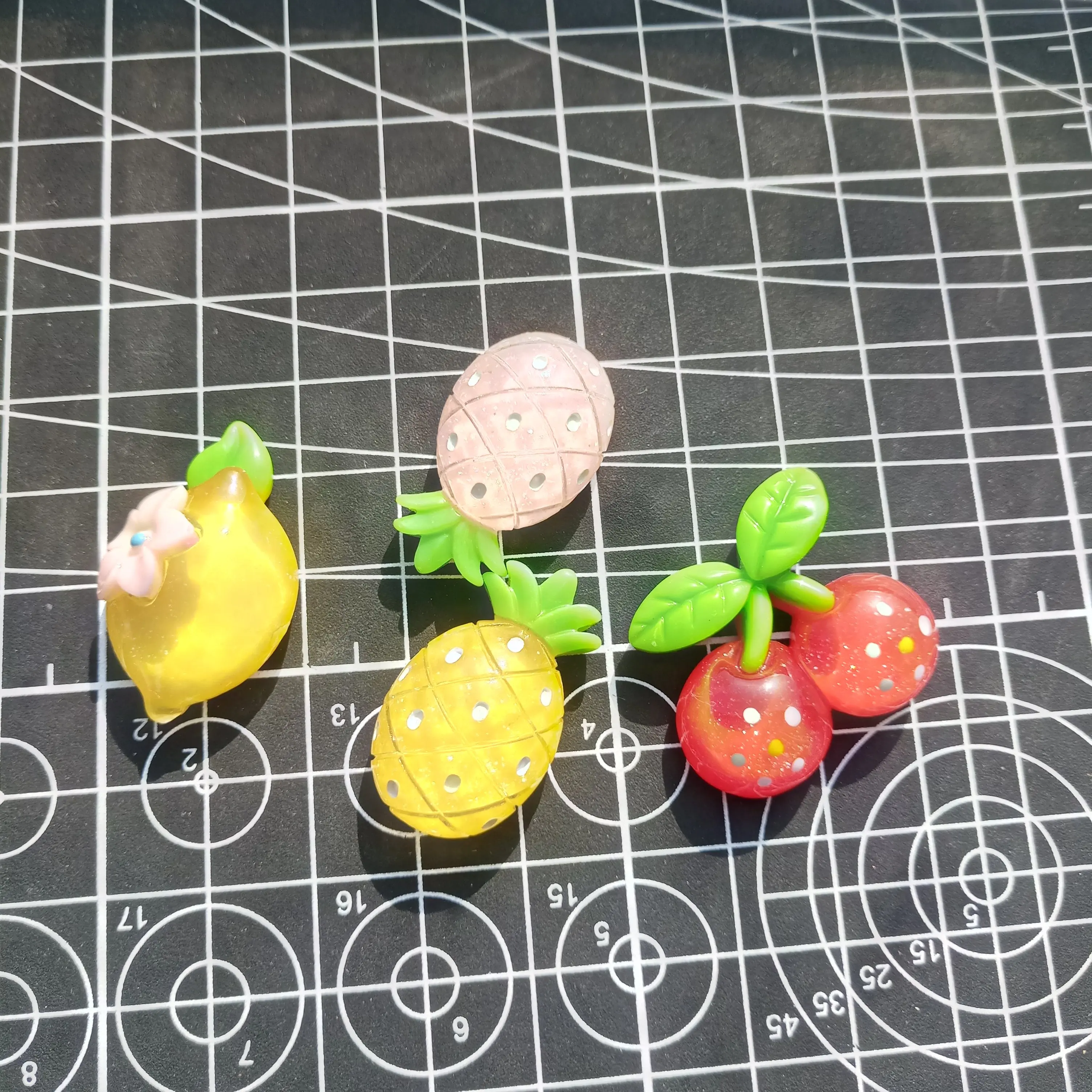 8 шт./лот смешанные кабошоны из смолы лимон/вишня/ананас украшение для дома