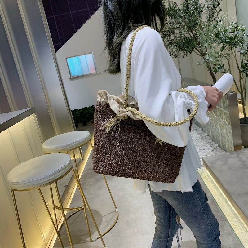 

All-match ladies fashion chain messenger bag ladies shoulder bag travel bag large capacity straw woven handbag handbag new 2021