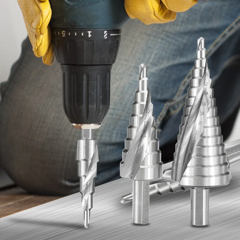 

Triangle Handle Spiral Groove Silver Three-piece Set4-125the First-order4-20 4-32 Oppbags