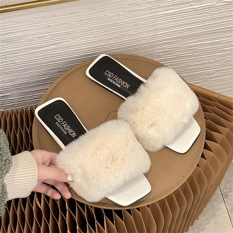 

New Summer Outer Wear Flat-Bottomed Fur Decorated One-Line Slippers Fashion Seaside Beach Large Size Sandals and Slippers Women