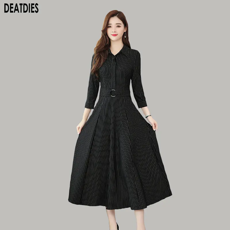 Модное женское платье в полоску с отложным воротником сезон осень зима