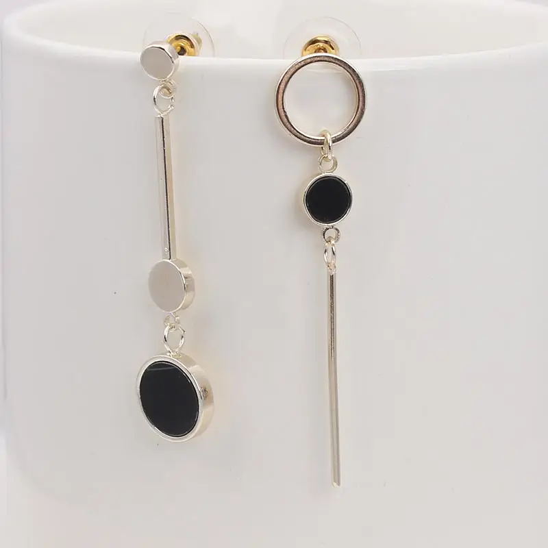 Женские Крупные круглые серьги черные Асимметричные висячие в Корейском стиле
