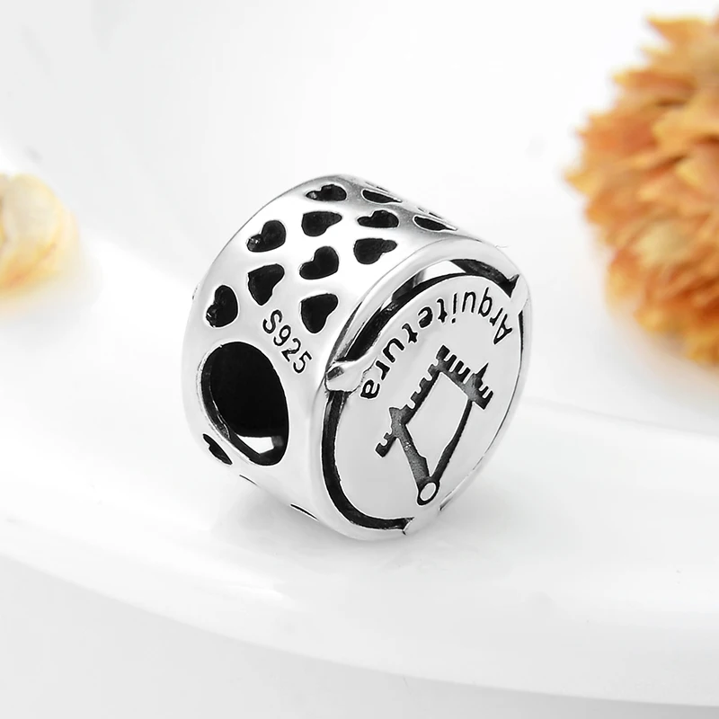 Новые искусственные серебряные бусины для успешного управления работой